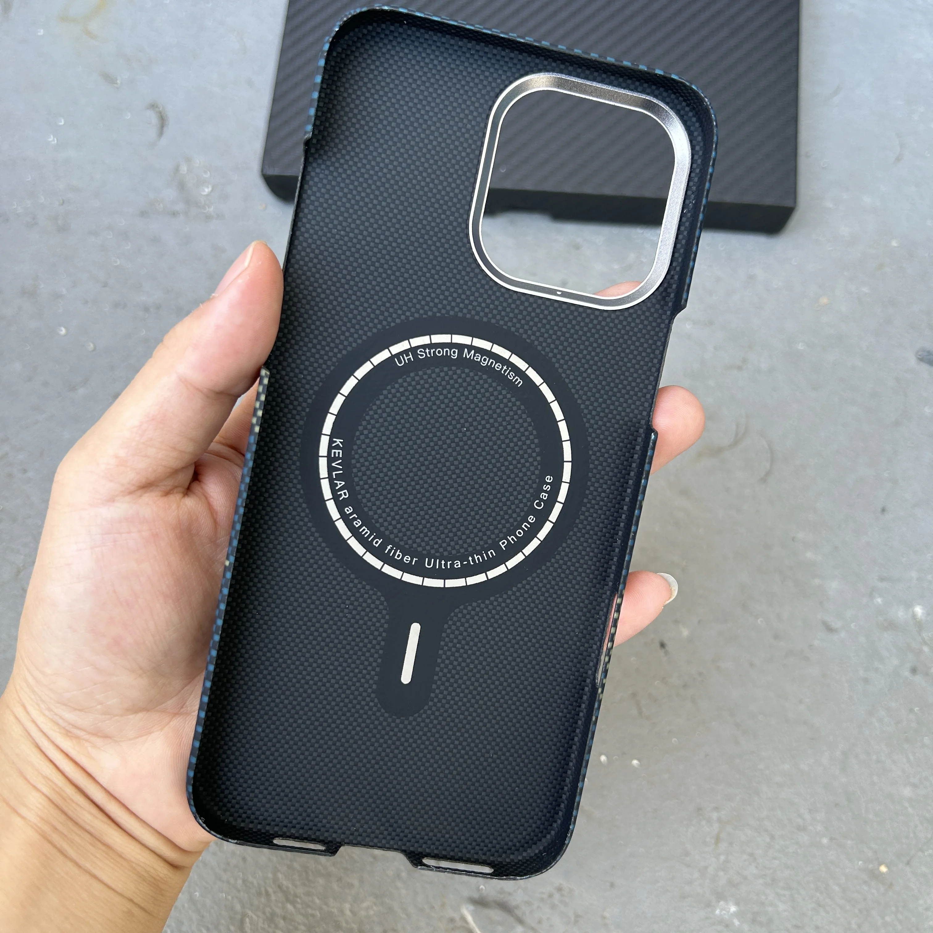 Carbon Fiber Case for IPhone 16/16 pro Max Phone Case Ultra Thin light Aramid Fiber for IPhone 17/16 Pro Really Carbon Cover