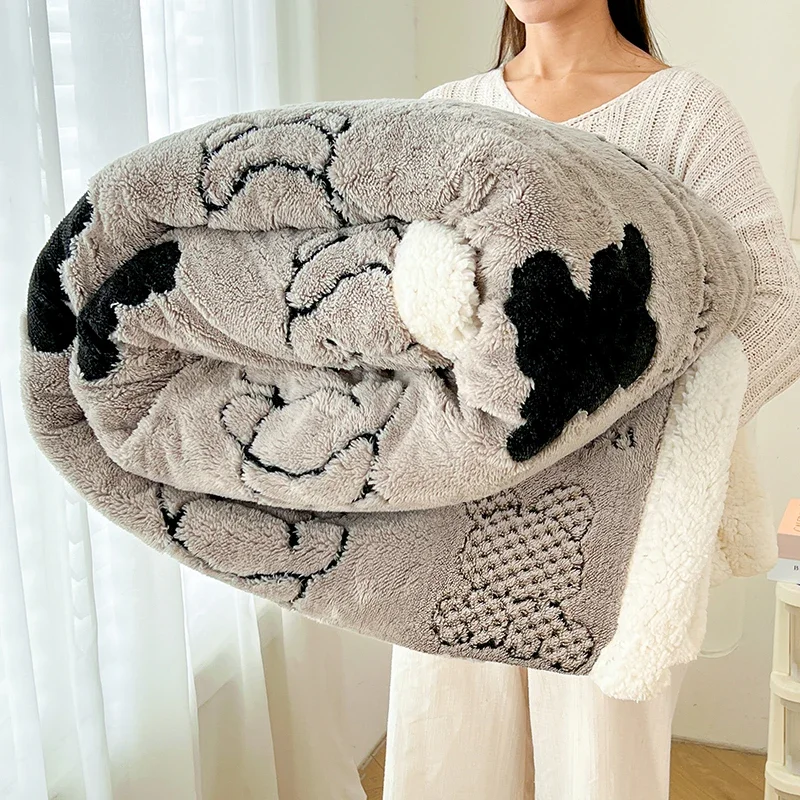 Double Layer Bear Printed Thick Fleece Blanket Autumn Winter Warm Sofa Throw Blanket Single Double Bed Blanket and Pillow Cases