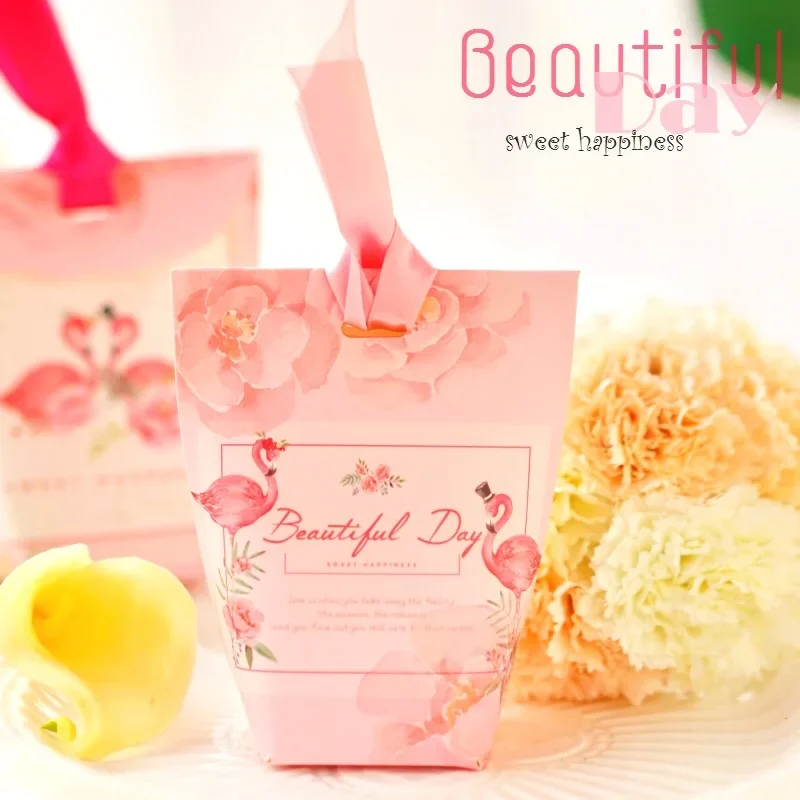 50pcs Pink Flamingo Wedding Favors Candy Boxes  ''Beautiful Day''  Sweet Gift Box gift bag Sachet Party Chocolate Box