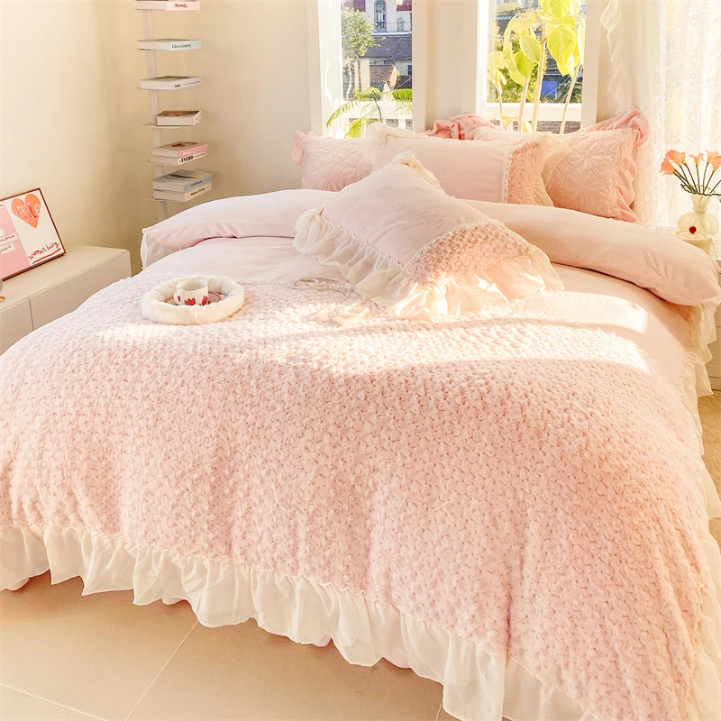 Pink Rose Flowers Short Plush Lace Ruffles Princess Bedding Set Warm Comfortable Velvet Duvet Cover Bed Sheet Pillowcases 4Pcs