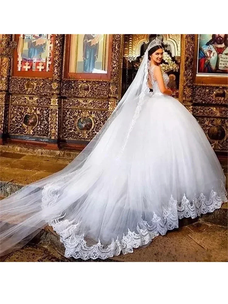 Grânulos personalizados apliques vestidos de casamento trem varredura mangas boné vestido de baile renda inchado vestidos de noiva robe de casamento