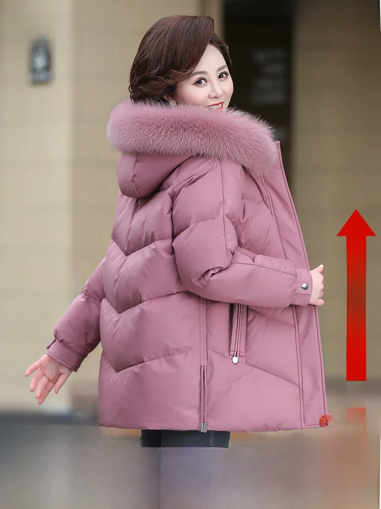 

Зимняя женская пуховая куртка Snow Fly 2024 средней длины с капюшоном и большим меховым воротником, теплая и уютная, однотонная, для мам