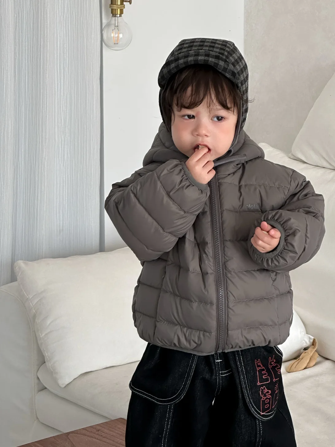 2025 شتاء جديد الطفل القطن زائد المخملية سميكة طفل الفتيان الدافئة جاكيت زيبرا وسادة مبطنة الفتيات طويلة الأكمام معطف مقنع