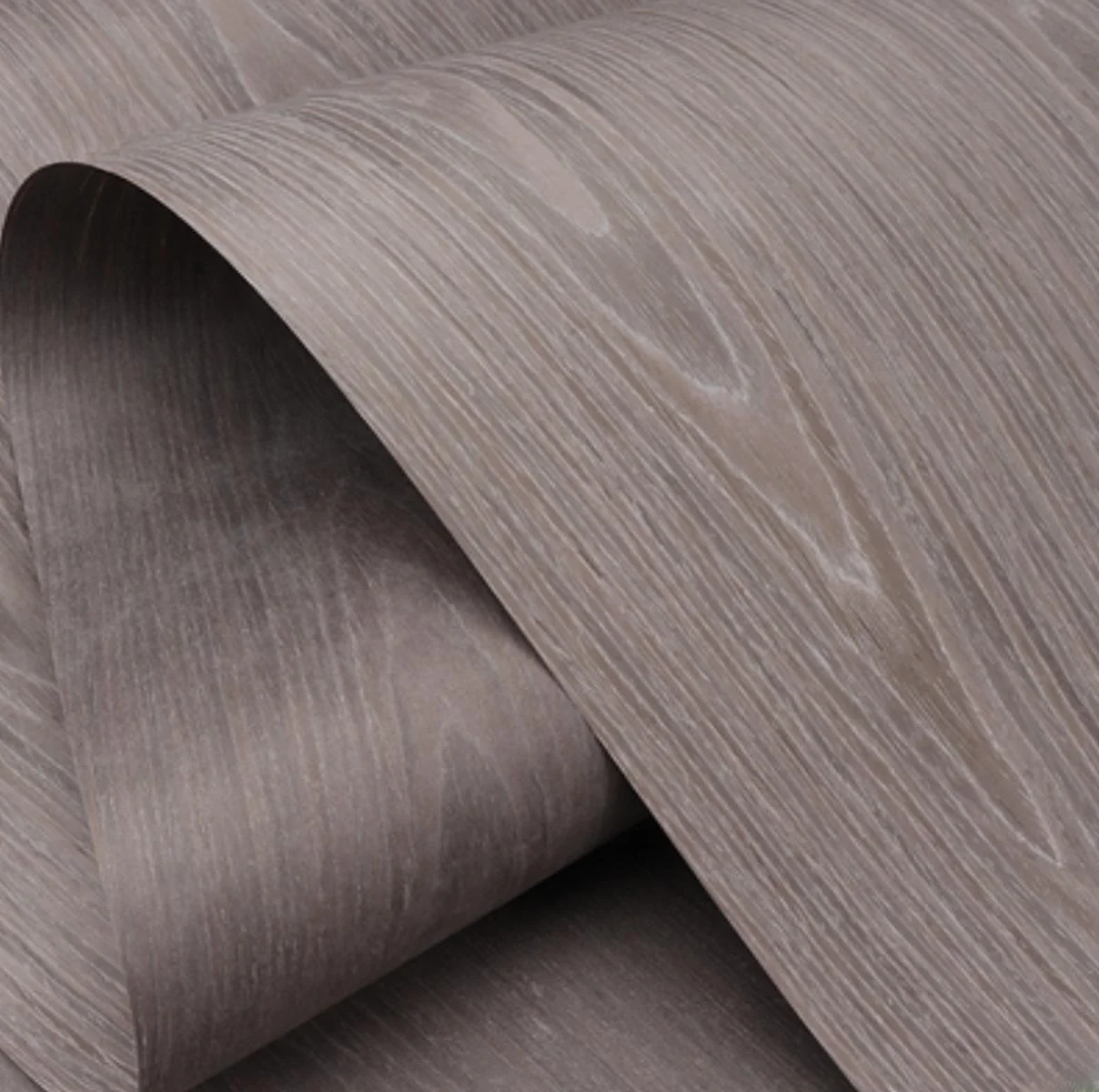 

L:2.5meters Width:580mm T:0.25mm Tech Silver Oak Wood Veneer Sheets High End Fashionable Decoration