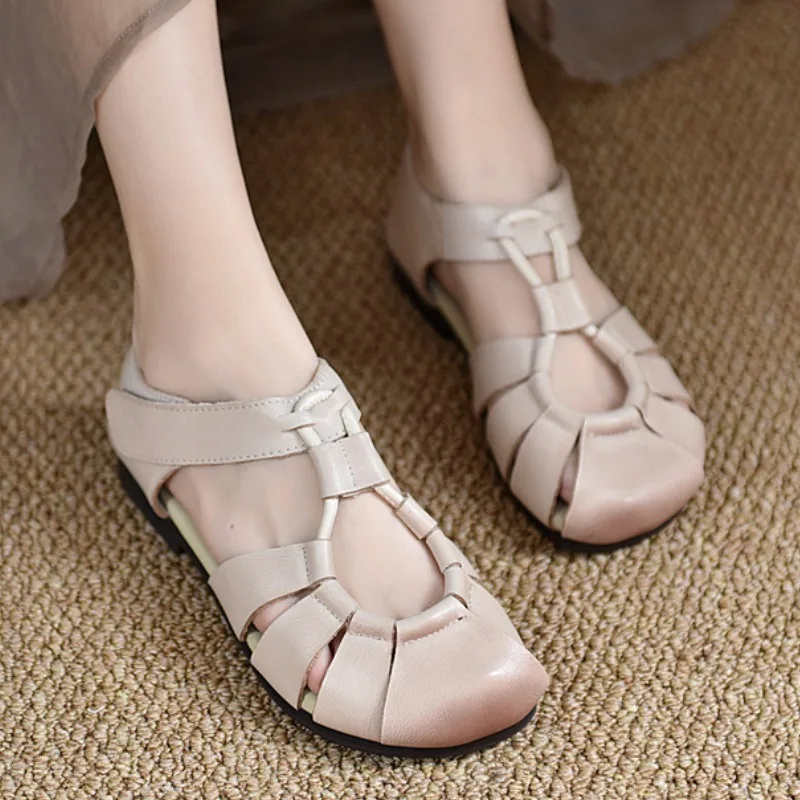 Ladies Shoes Hot Sale Closed Toe Women\'s Sandals Summer Rome Round Toe Solft Sole Hollow Solid Flat Casual Comfortable Sandals