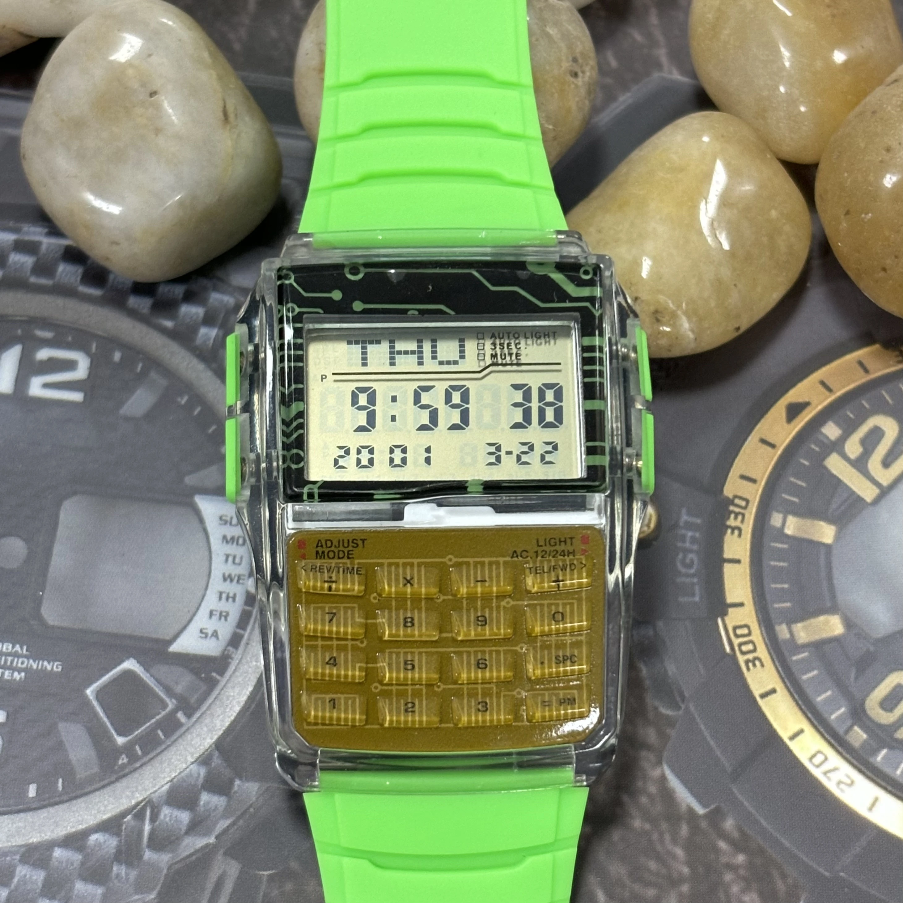 Retro Creative Design Calculator Watch Date Calculation Number Electronic Small Square Watch Male and Female Student Watch