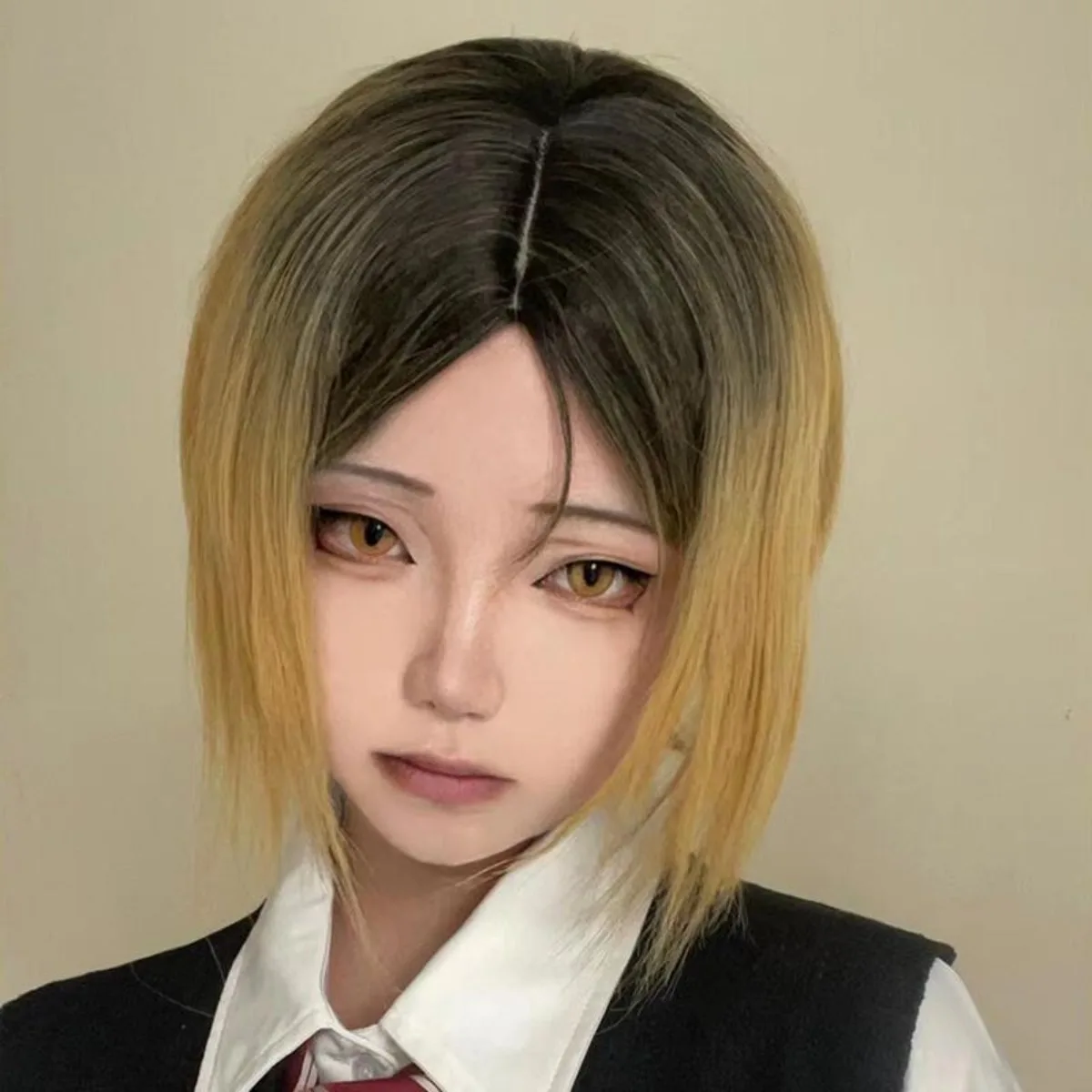 

Древний китайский короткий парик для косплея с центральной частью для Kenma Kozume | Хайкю!! Стиль с имитацией текстуры кожи головы и стилиста