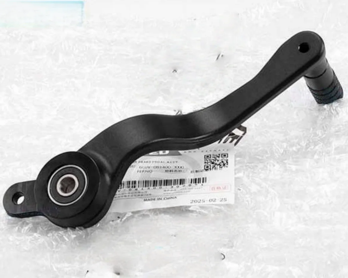 

Аксессуары для мотоциклов CFMOTO 675NK: задняя педаль тормоза, педаль тормоза, комбинированная педаль.