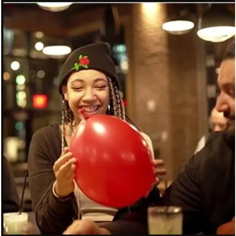 マリオ・ロペスによる舌を結ぶマジック トリック クローズアップ イリュージョン パーティー ゲーム 面白いマジック小道具 ストリート マギア マジシャン