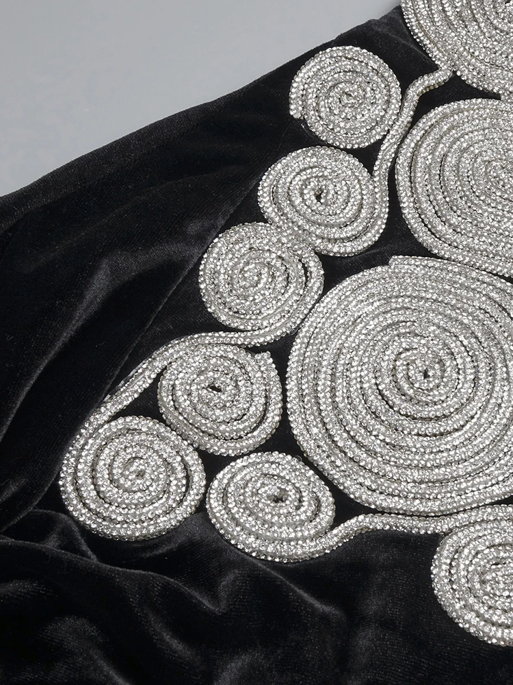 VC Black Velvet Long Prom Dress Strapless Sparklingly Beads Appliques Details Side High Split Celebrity Party Evening Gown