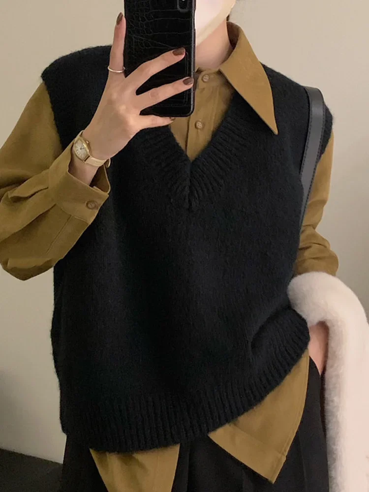 Nieuwe Mode Herfst Vrouwen V-hals Truien Gebreid Vest Winter Mouwloze Truien Casual Losse Dieptepunt Tops Elegante Truien