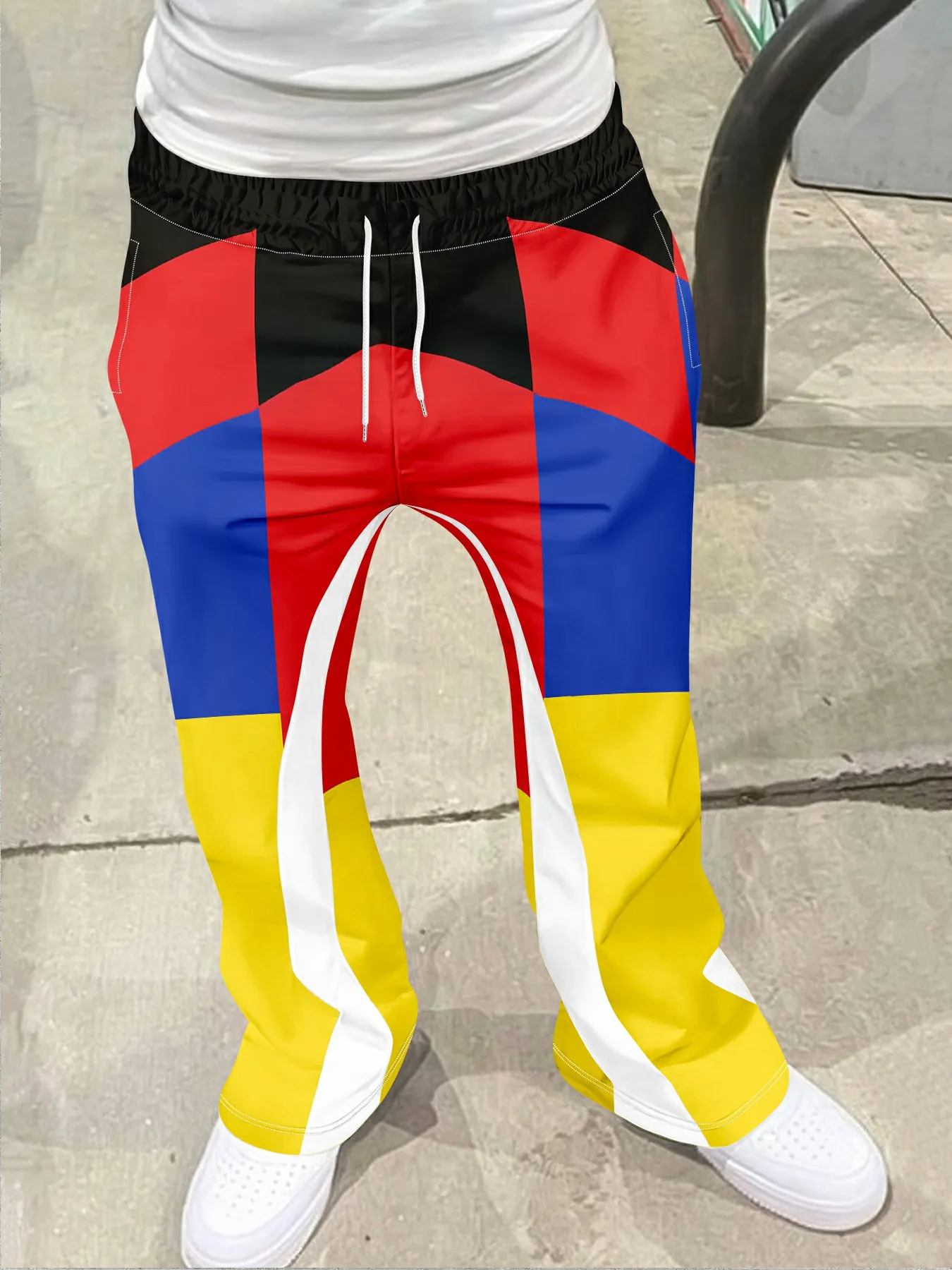 

Men's Casual Street Style Trendy Cross Print Fashionable Slightly Flared Black and White Color-Block Design Sweatpants Men Pants