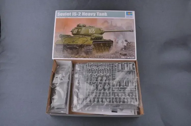 

Trumpeter 1/35 05588 Soviet JS-2 Heavy Tank