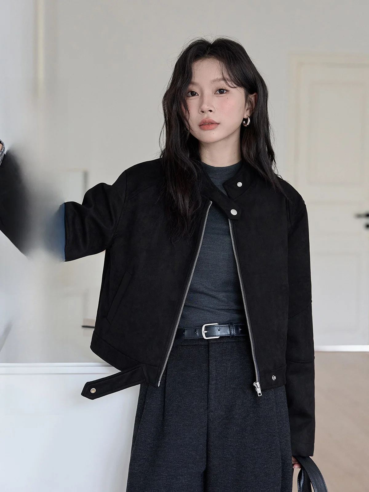 

HuiXi Bla Suede Jaet Women's Autumn Winter New Small Design Sense Stand Collar Versatile Ladies ort Outerwear Coat