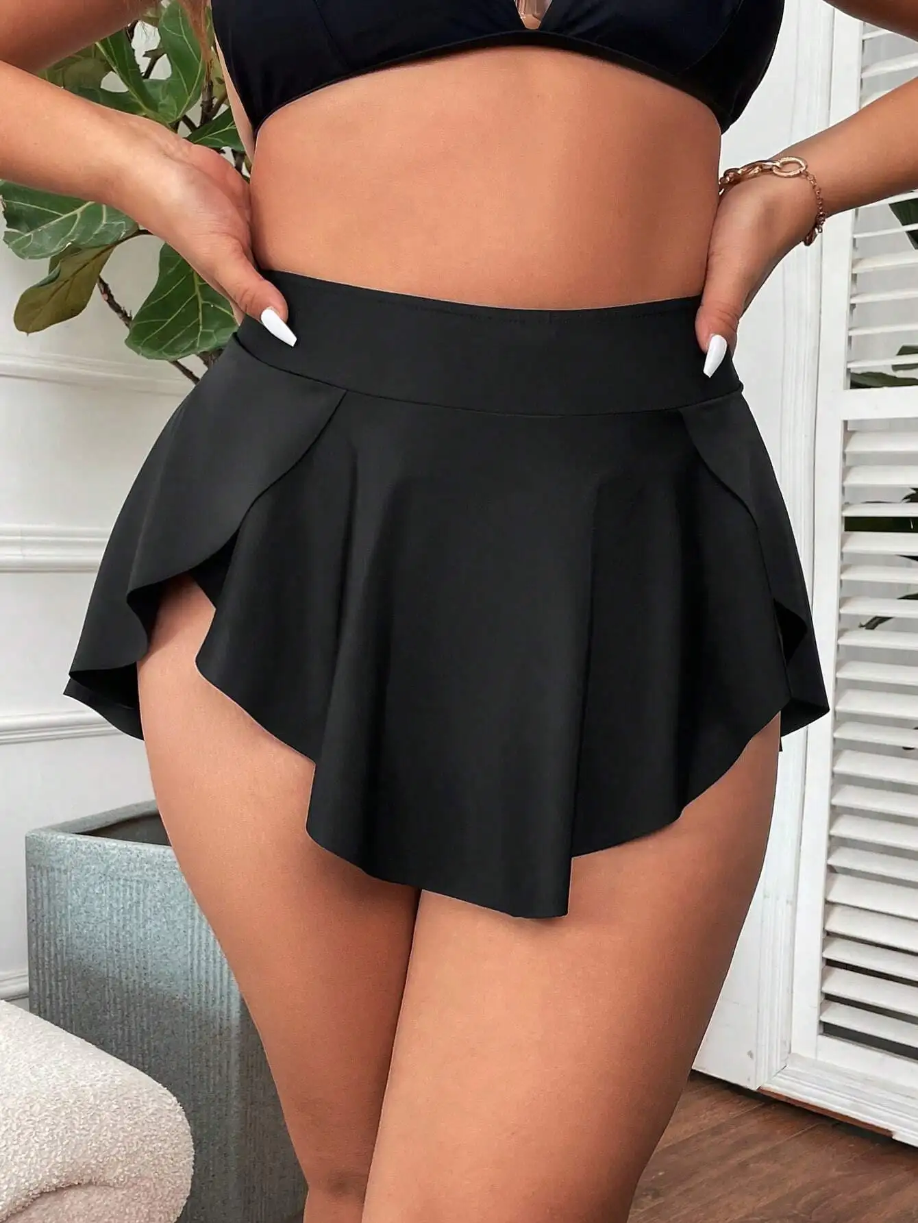 

Plus Size Women's Solid Black Ruffled Hem Swim Skirt Bottom
