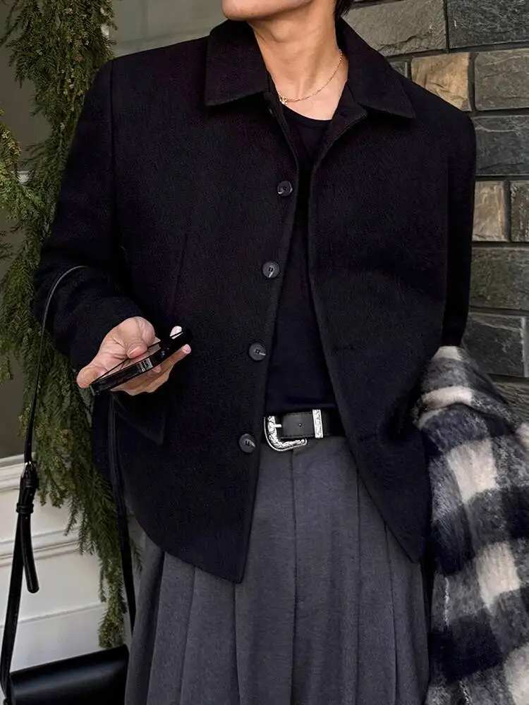 

SYUHGFA 2025 Winter Niche Design Men's Thicken Short Woolen Coats Turn-down Collar Solid Color Single Breasted Male Jacket