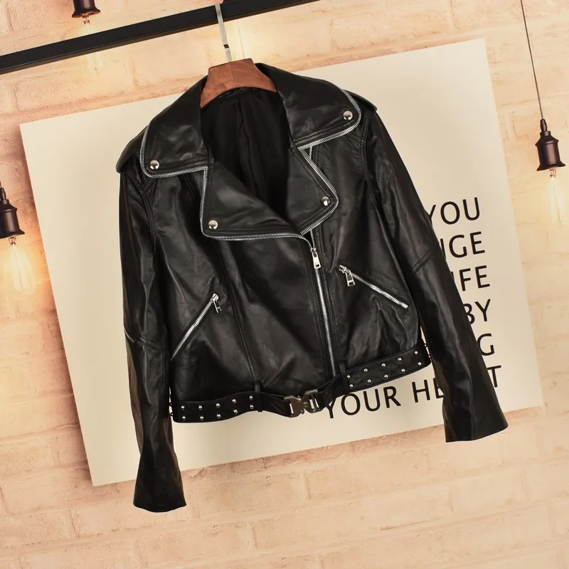 

2023Spring Autumn New Women Moto Biker Sheepskin Genuine Leather Jacket Zippers Buckle Punk Style Coat Female Rivets Short Jacke