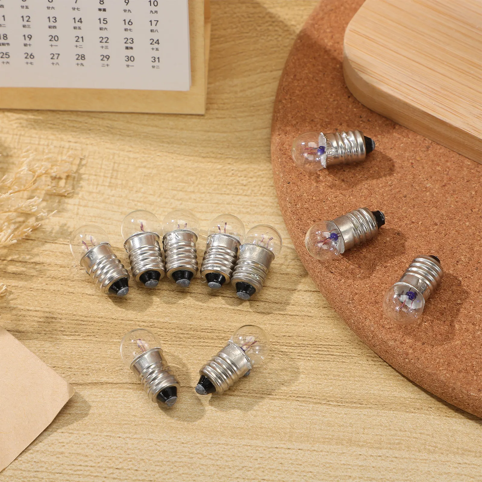 10Pcs Small E10 LED Lamp with Cable Line 2.5V 0.3a Miniature Flashlight Bulb for School Science Experiment Physical Teaching