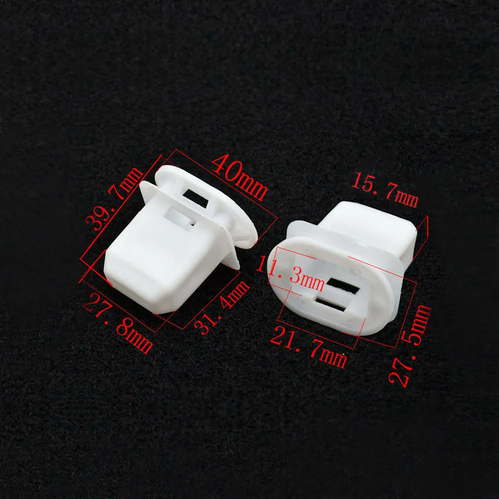 2x Car Rear Seat Cushion Pad Clip Car Interior Rear Seat Clips Seat Fixed Buckle Fastener for Audi A3 A4 A5 A6 A7 A8 Q3 Q5 Q7 Q8