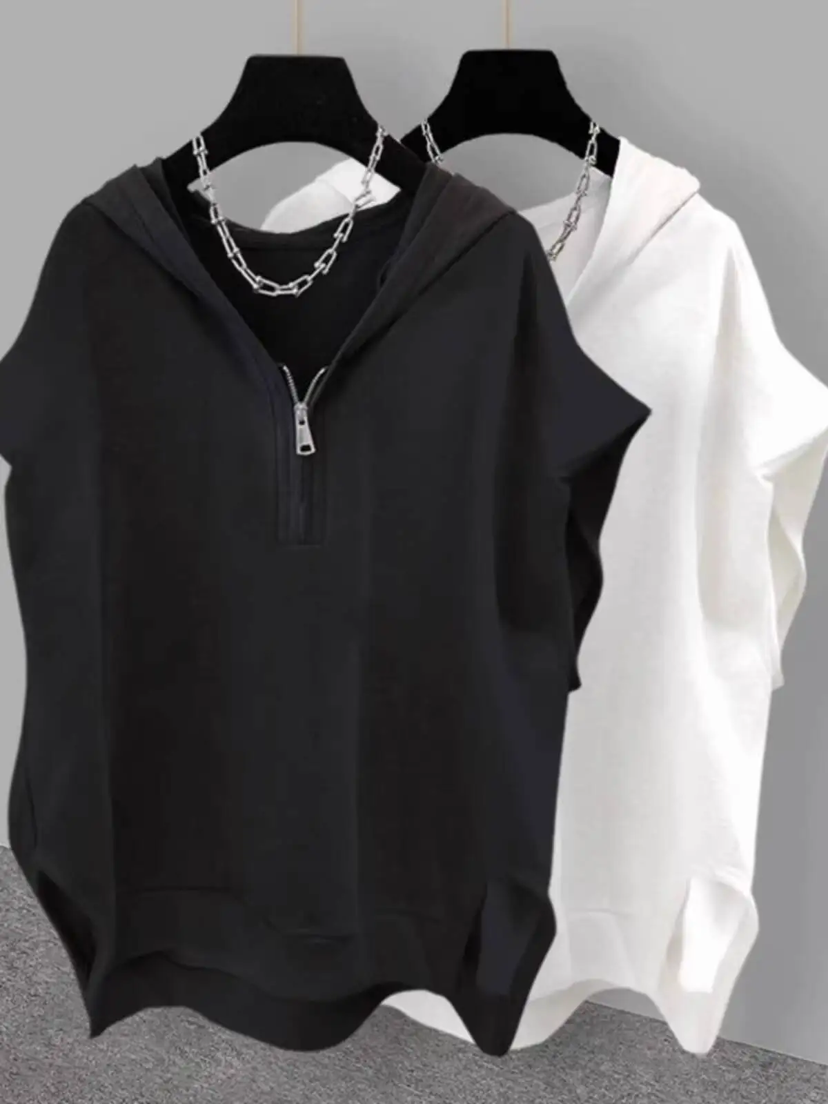 

Summer Zipper Hooded Sleeveless T-shirt Men's Korean Fashion Tank Tops 2026 New Y2K Streetwear Casual Vests Hip Hop Tee Shirts