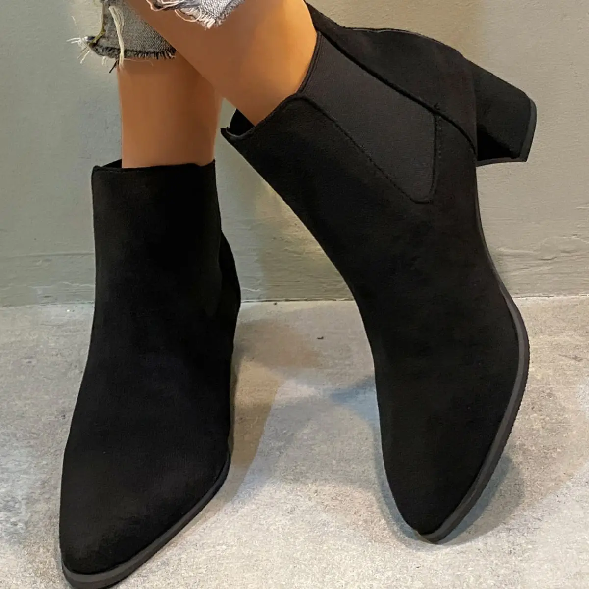 2023 Autumn Winter Women Boots Pointed Toe Slip on Female Ankle Booties Fashion Simple Low Heel Short Chelsea Boots Botas Mujer