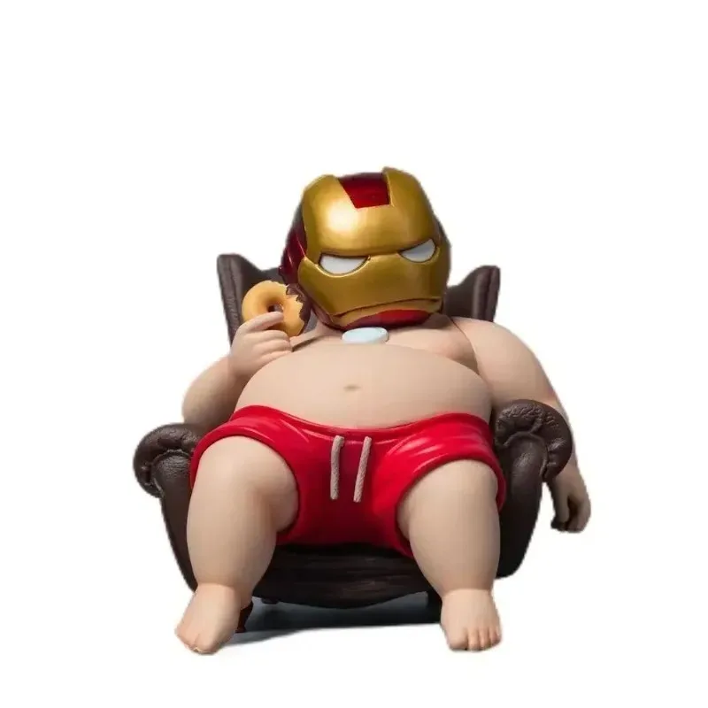 12 cm The Avengers Iron Man gros garçon Figure mignon Anime bureau voiture périphérique accessoires de sécurité ornements jouet cadeau Collection enfant