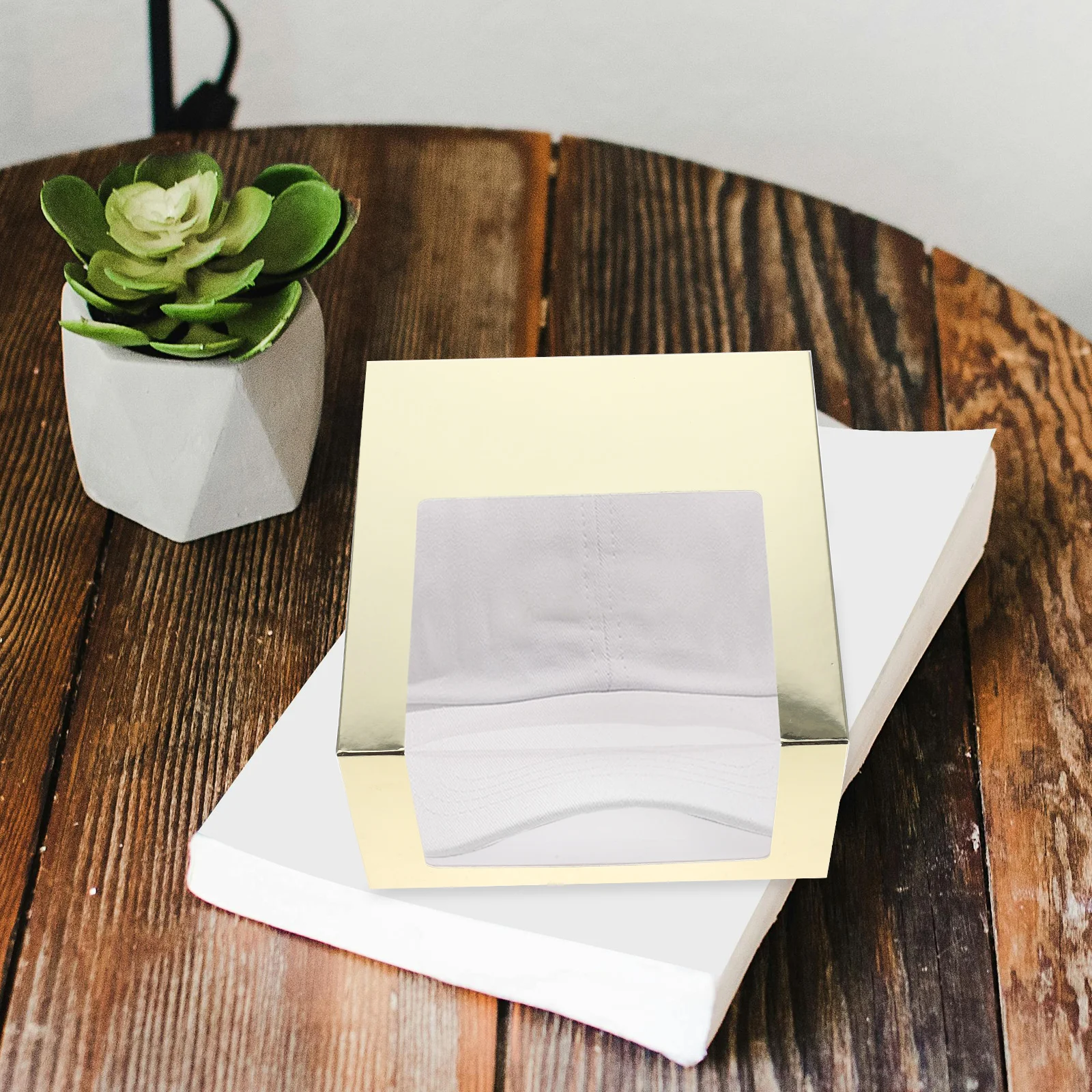 

2pcs Hat Packaging Box 400g White Cardboard Baseball Cap Support Organizer with Window Foldable Travel Storage Display Container