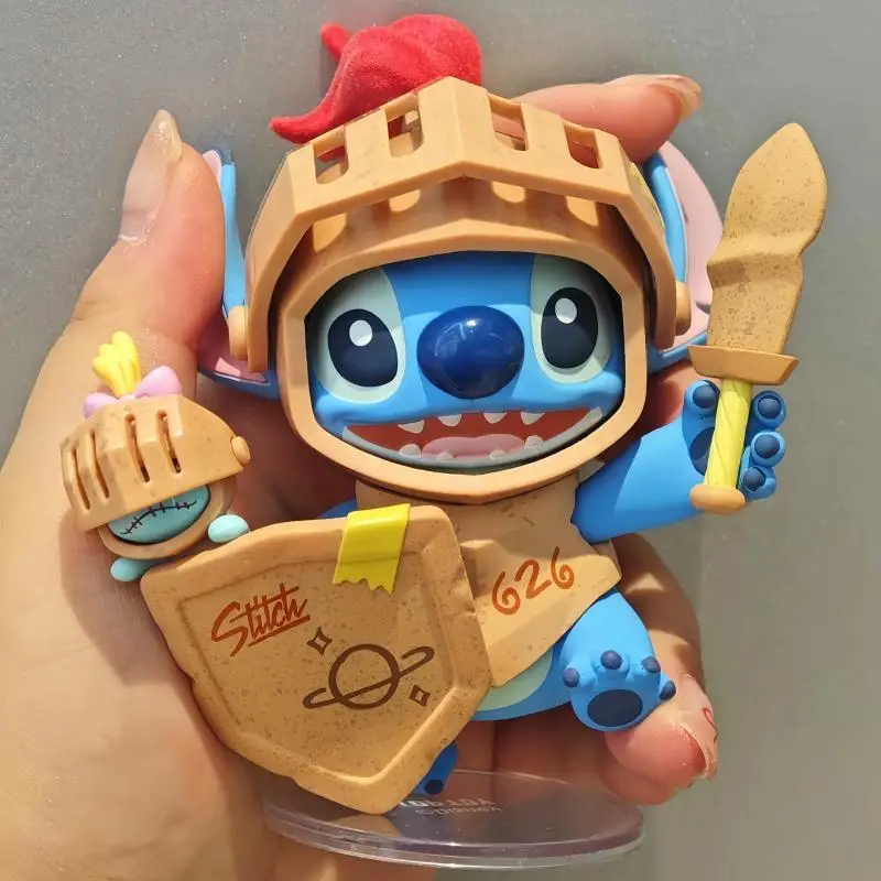 

Новая оригинальная серия Stitch City Adventure, слепая коробка, милая кукла, украшение из ПВХ, подарок, декор для рабочего стола, игрушка, загадочный сюрприз, праздничные подарки