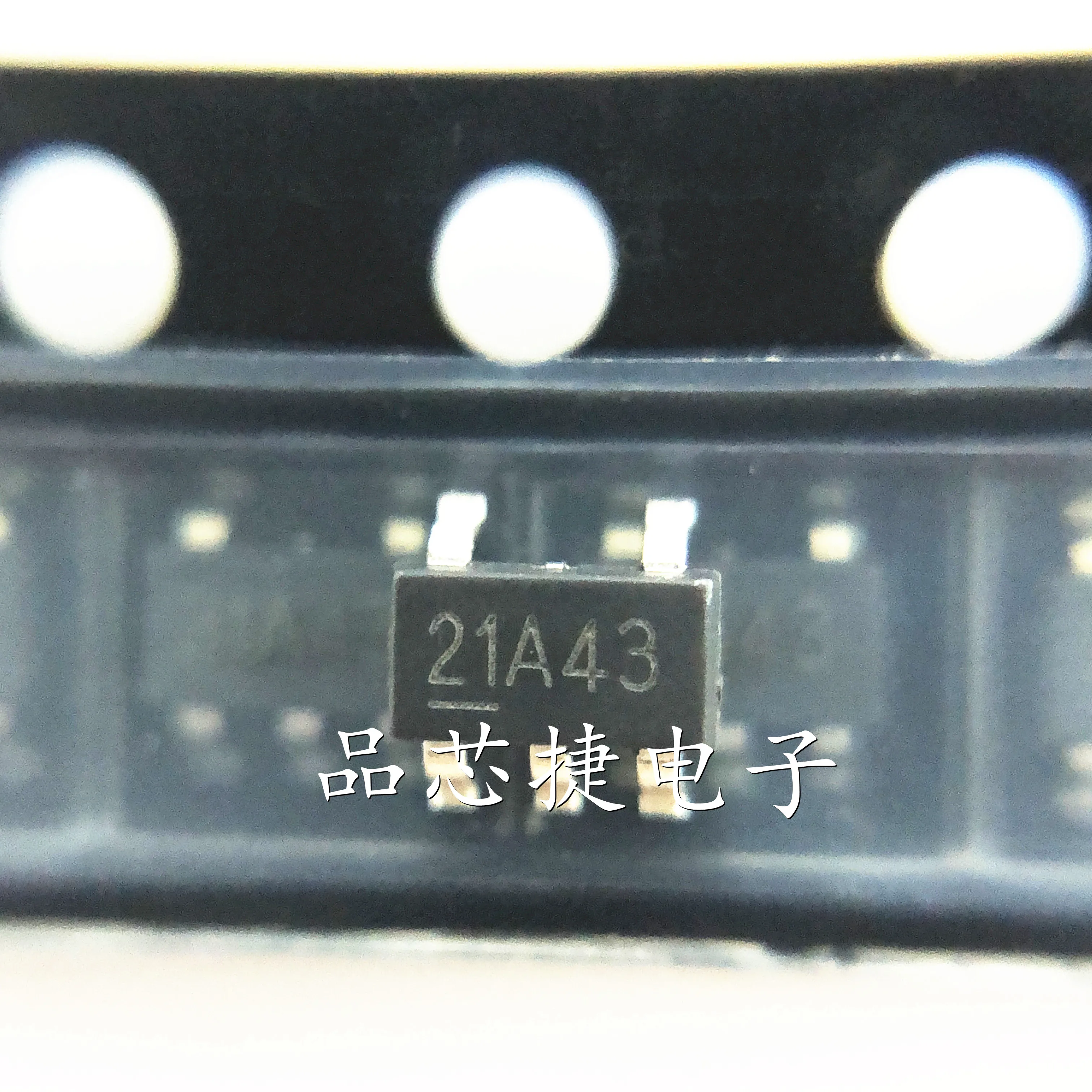 

10 шт./лот NCT3521U TR Маркировка 21A SOT-23-5 Высокосторонний переключатель распределения питания