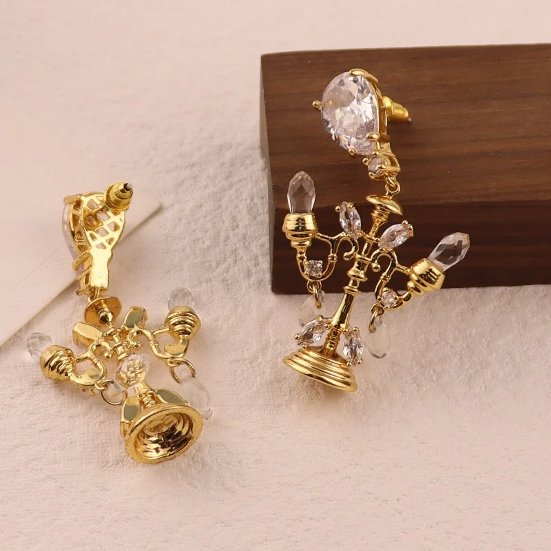 Trendy Fashion Retro Style Niche Design Chandelier Shaped Personalized Earrings for Women, Waterdrop Glass Light Luxury Earrings