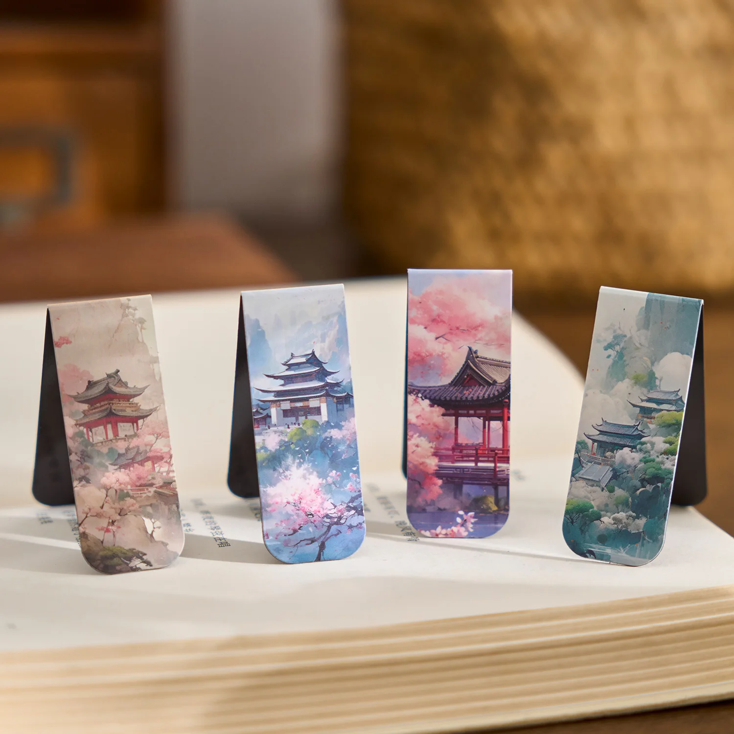 4pcs Retro Magnetic Bookmarks Set Artistic Monet & Mucha Gallery Designs Page Clips Book Markers for Reading Unique A7790