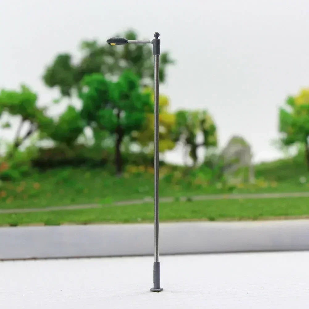 LOT DE 10 lampadaires DEL pour poteau de lampe de train modèle (1 72