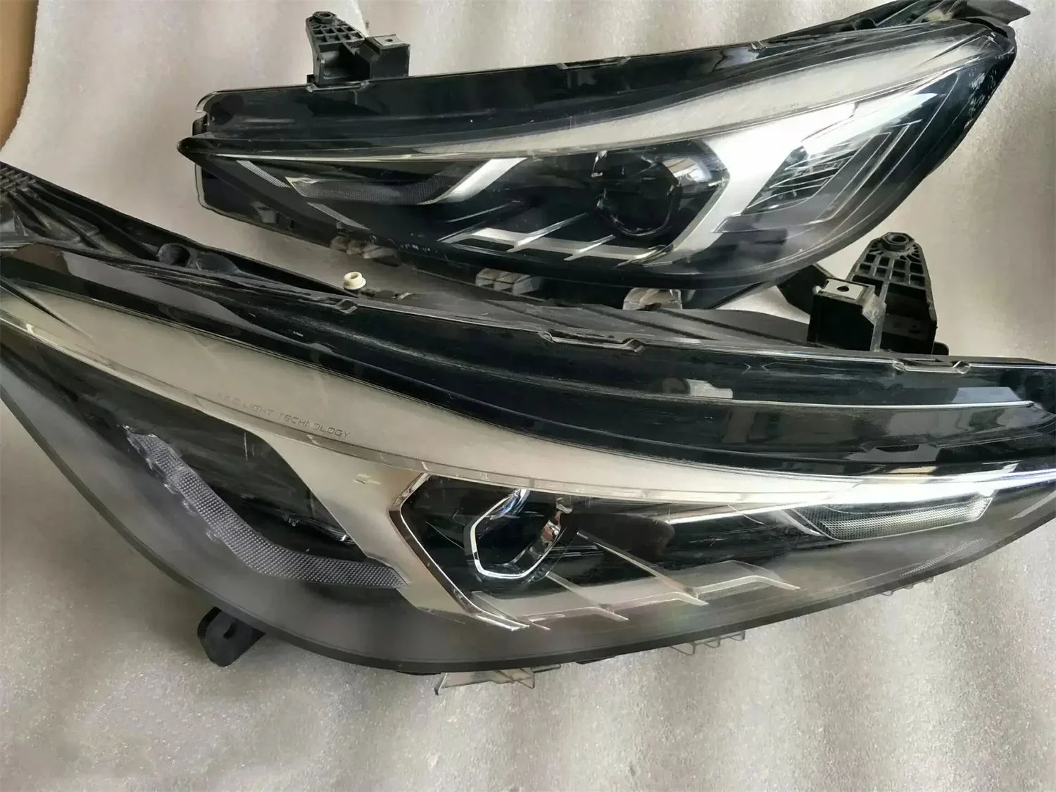

Car Headlight headlamp Daytime Running DRL Head lamp for MG 5 Turn signal