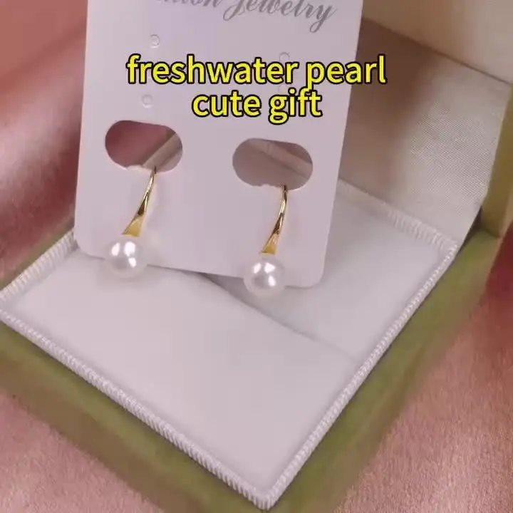 

French natural freshwater pearl ear hook with minimalist metal lines, elegant earrings, versatile for commuting, light luxury and high-end earrings, gentle and high-end earrings