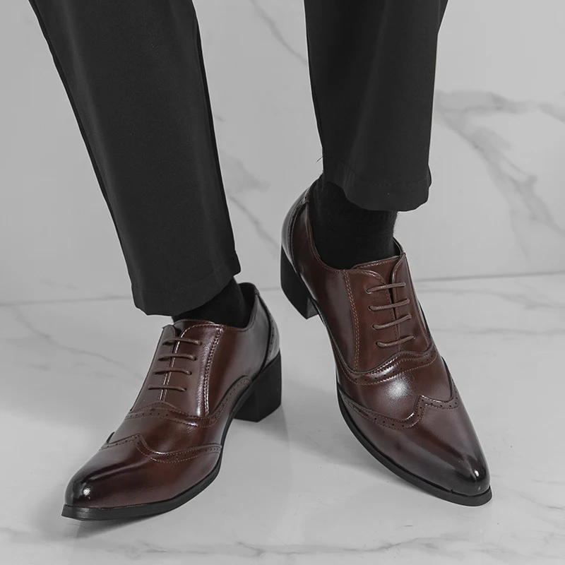 Men's casual leather shoes Gentleman Classic British Style Work leisure party Black brown adult suit Hot selling New versatile view 3