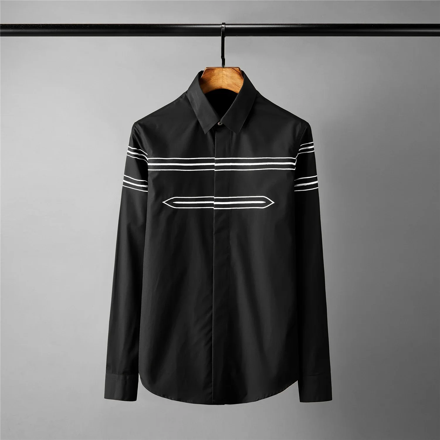 New Solid Color Mens Shirts Luxury Long Sleeve Stripe Embroidery Casual Mens Dress Shirts Fashion Slim Fit Party Man Shirts