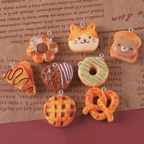 10Pcs Popular Simulation Food Bread Cake Charms Cute Cat Bear Toast Donut Resin Pendants for Jewelry Make DIY Keychain Accessory