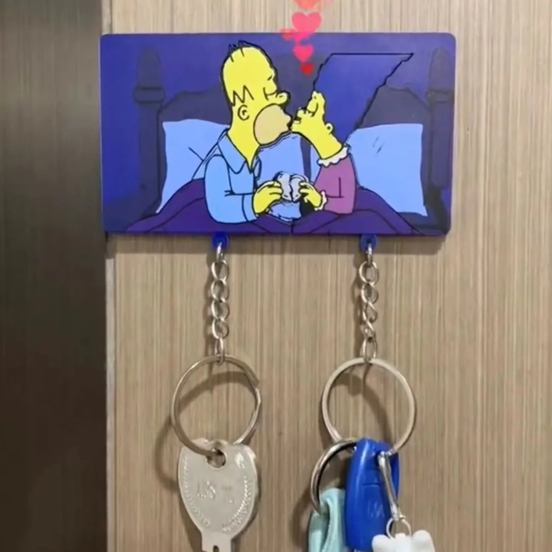 Simpsons Vinnie Anime Wall-mounted Key Holder Cute Couple Anime Pendant Lover Key Chain Home Decor Refrigerator Stickers Girls