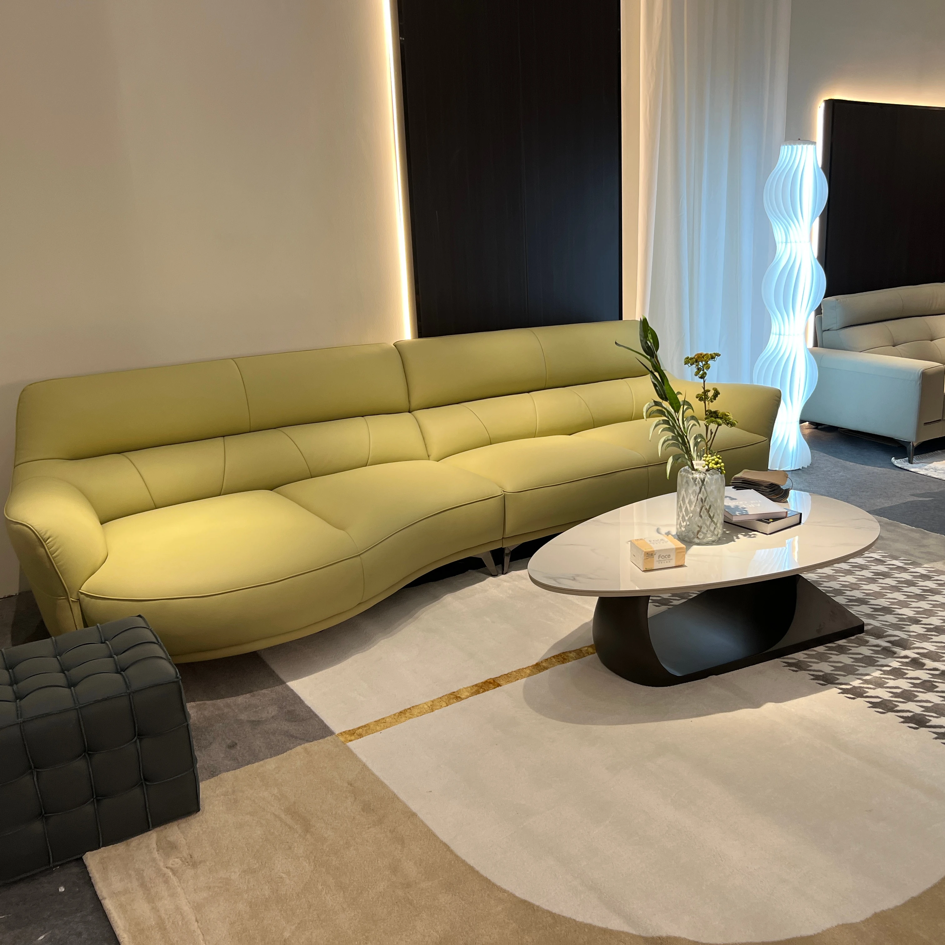 

Soft Round Modern Couch Simple Sofa Minimalist Special Shaped Customized Living Room Sofa Designs Luxury Sofa