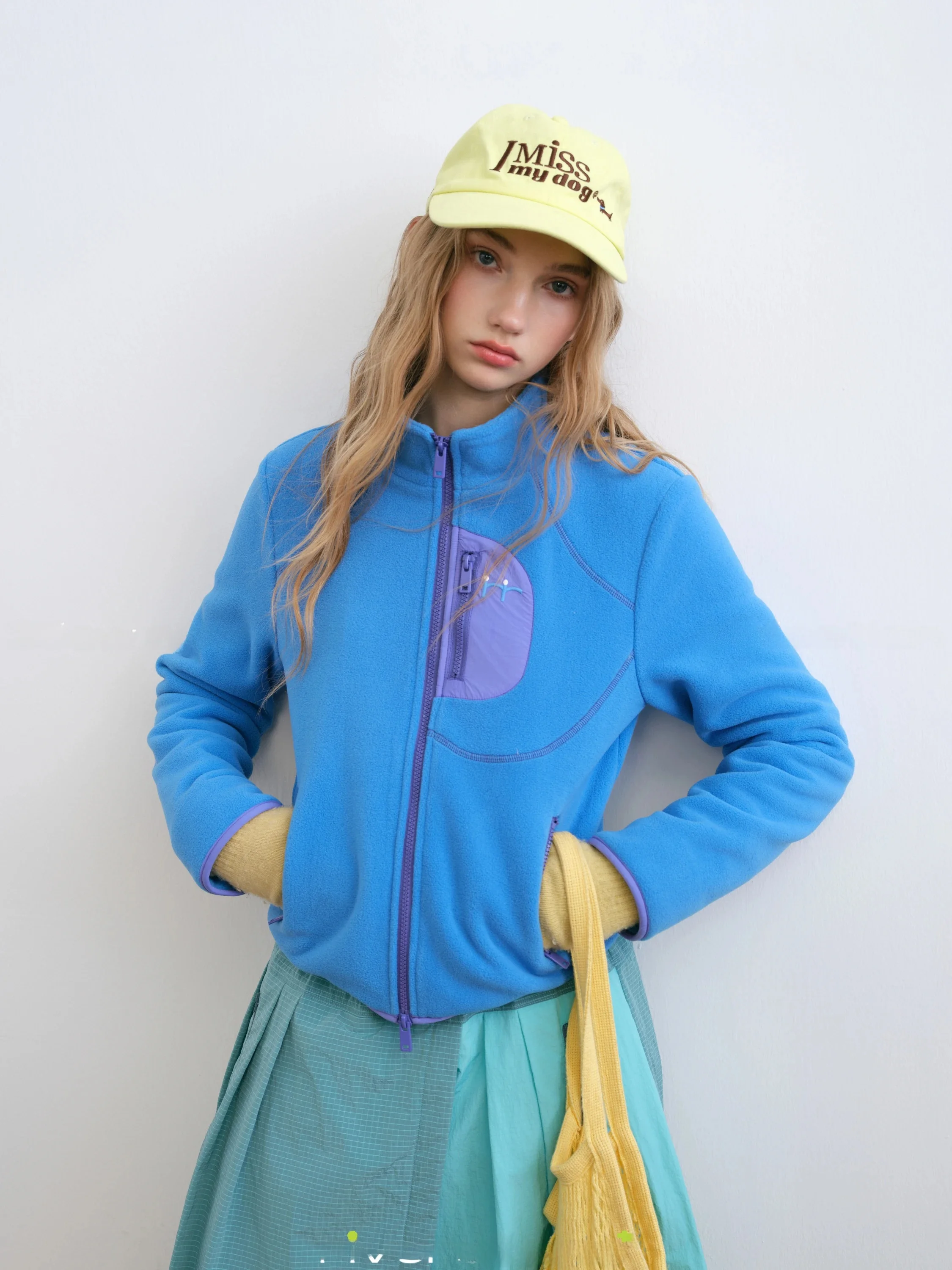 Riverstone plus Women's Fleece Short Jacket Slim Fit Stand Collar Warm Color Block Pocket Top Winter Outerwear Polyester