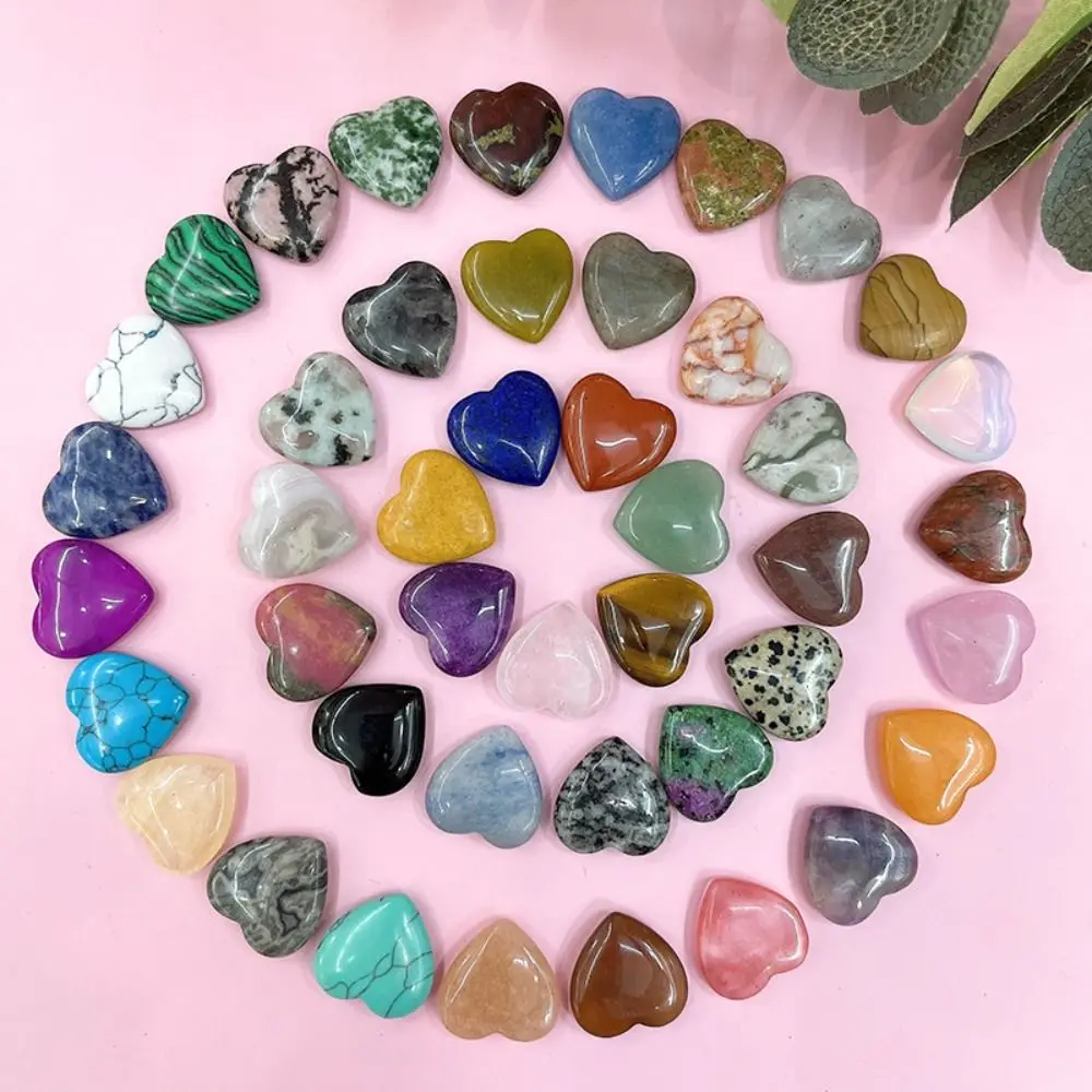 Gemstone Natural Crystal Stones Natural Crystal Heart-shaped Stone 20mm Non-porous Quartz Crystal Ornaments Tumbled Stones