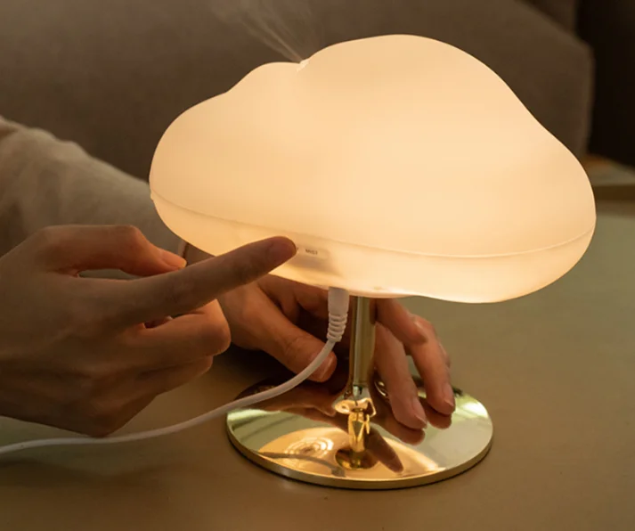 

Cloud Air Humidifier Aromatherapy Fragrance Essential Oil Diffuser Warm Colors Night Light