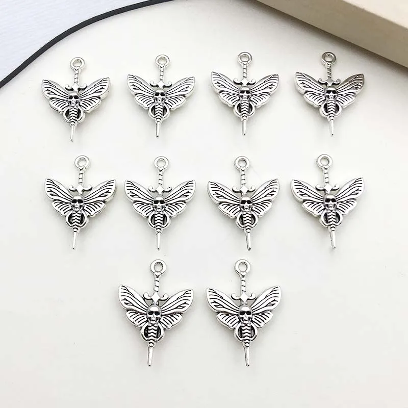 10/20 Antique Silvery Skull Skull Butterfly Charm Alloy Insect Pendants For DIY Jewelry Making Findings Craft Accessories