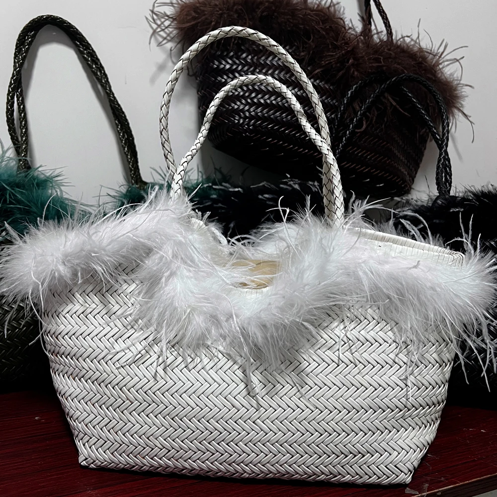 

Fashion Leather Handbags Woman Split Leather Weave Shopping Bags Bird Fur Tote New Design Purse Handle Bags