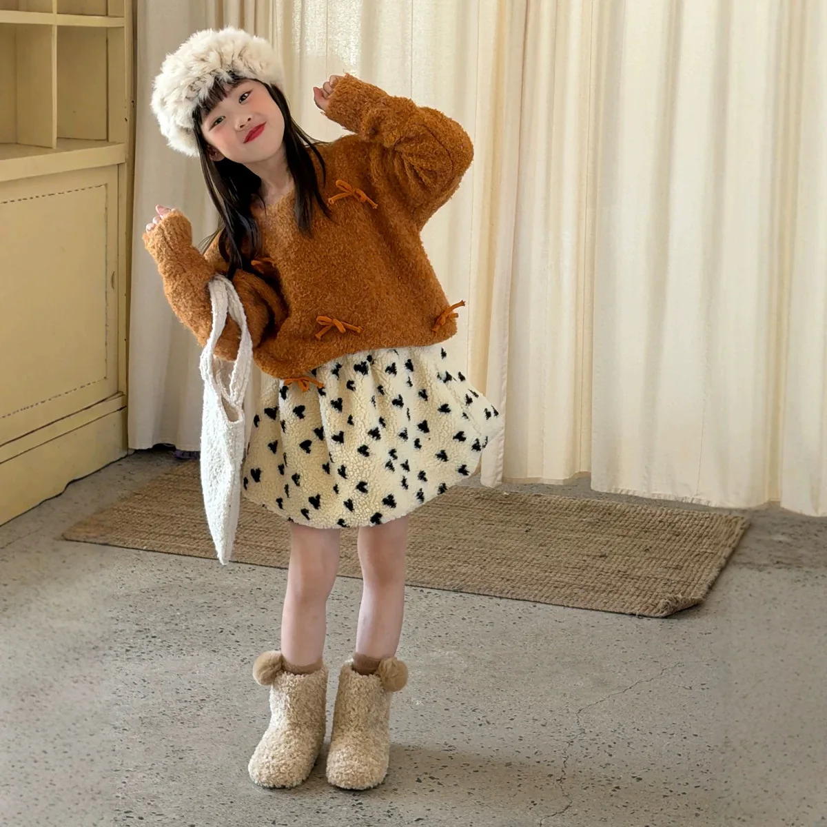 Girl's Orange Bow Knitted Baby Girl Autumn and Winter Soft Pullover Loose Sweater