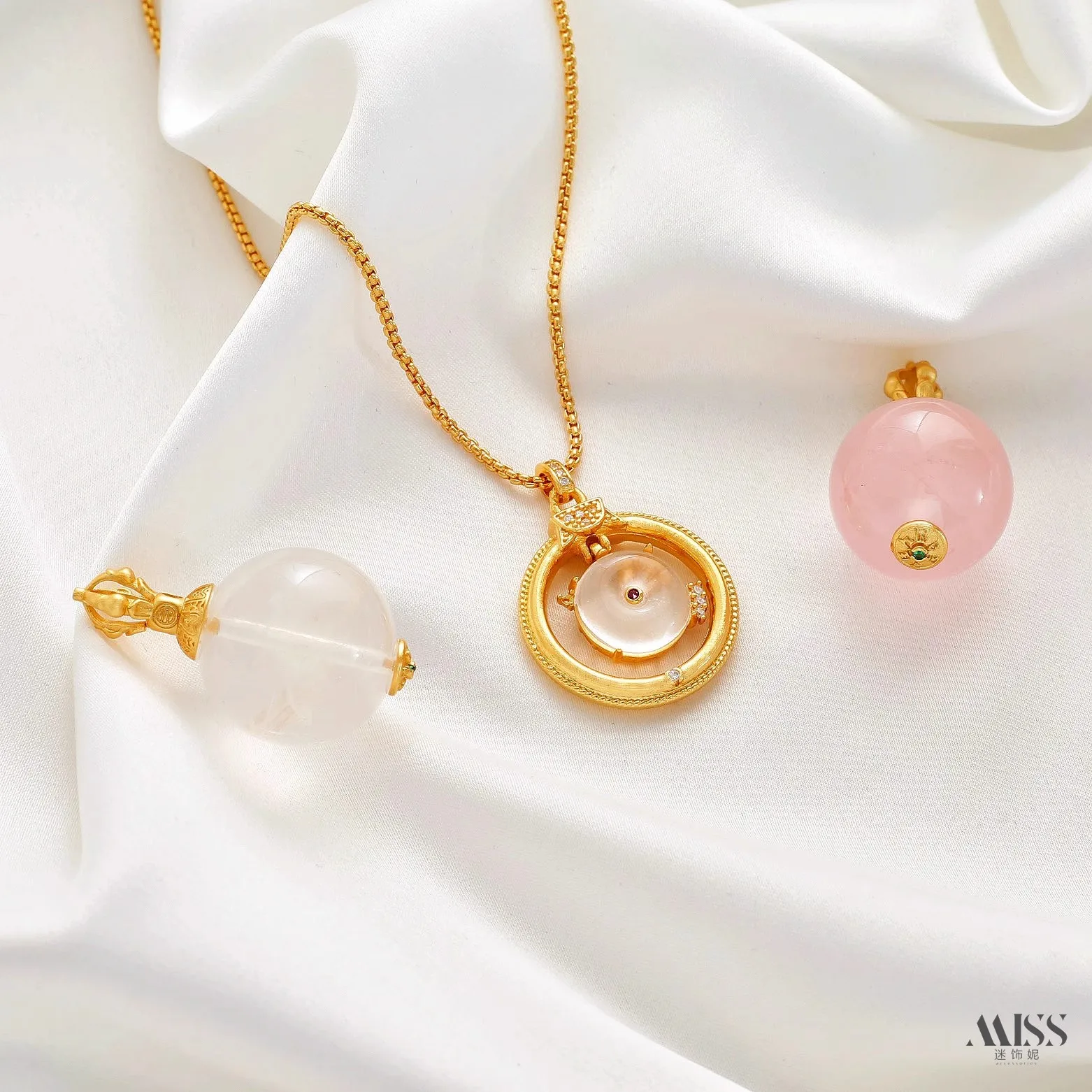 

24K Gold Plated Natural Rose Quartz,White Phantom,Water Foam Jade Round Pendant Round Snake Clasp DIY Jewelry Findings