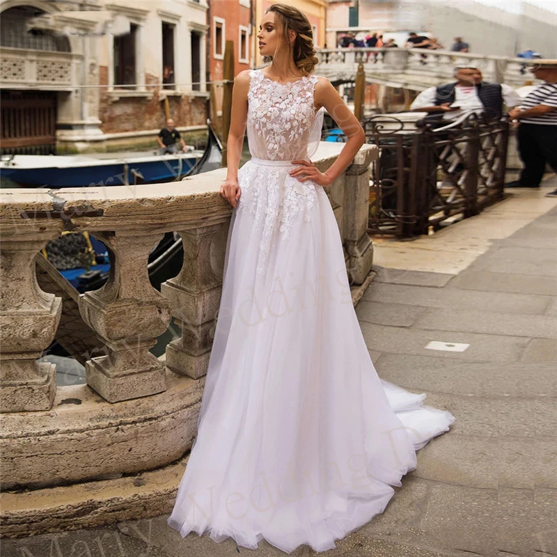 Boho Elegant A Line O Neck Wedding Dresses Graceful Sleeveless Lace Appliques Tulle Bride Gowns Beautiful Illusion Vestido Noiva