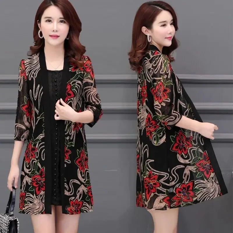 2024 Summer Women's  Lace Cardigan Printed Mid-length Shawl Thin Middle-aged Women Air-conditioned Shirt Jacket Y256