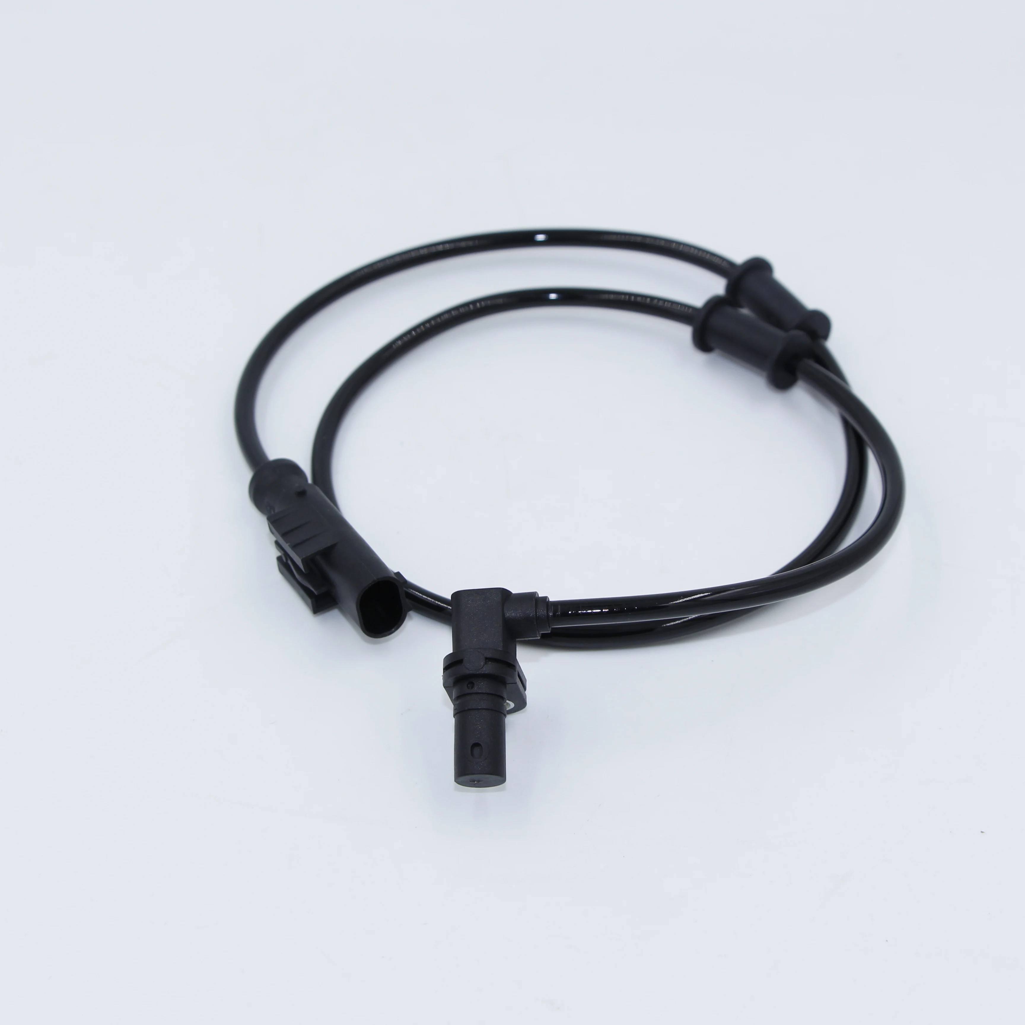 DN66167B Motorcycle Rear Wheel ABS Speed Sensor For Hyosung GV125S CBS GV300S GV 125S 300S 125 300 GV125 (Vertical Plug 750CM)