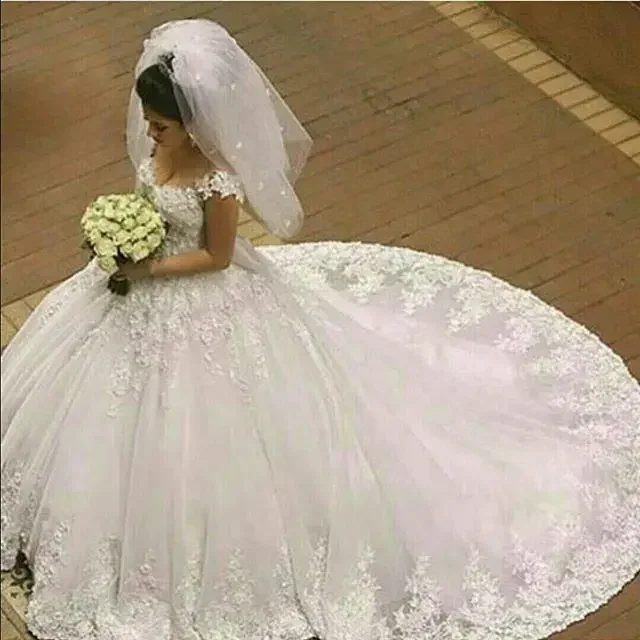 Personalizado clássico fora do ombro applique renda robe de casamento 2024 vestidos de noiva querida inchado vestidos de casamento